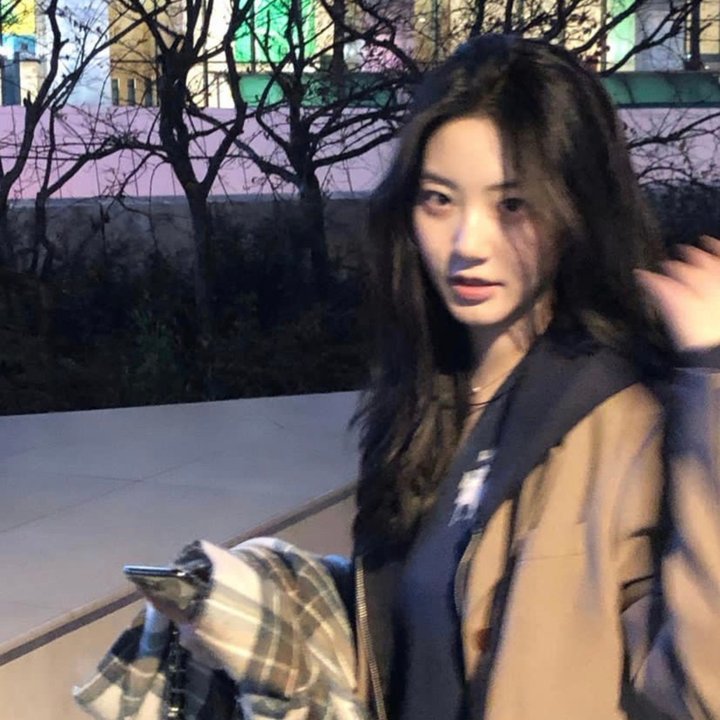 穿成炮灰原配,我惊艳家属院